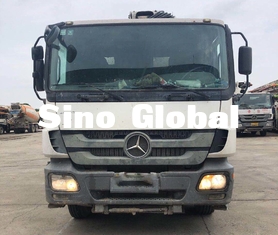 Beyaz Kullanılmış Zoomlion Beton Pompası Kamyonu 52m 4 aks Euro3 14.256L