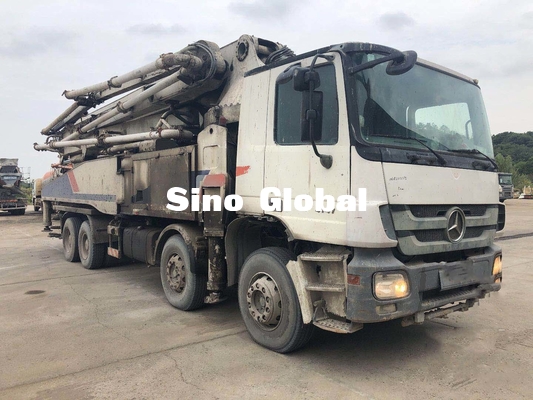 Beyaz Kullanılmış Zoomlion Beton Pompası Kamyonu 52m 4 aks Euro3 14.256L