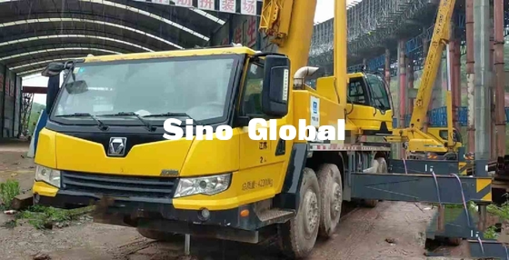 50 Ton Kullanılmış Kamyon Vinç XCMG QY50KA 100km Başına 40L Yağ Tüketimi